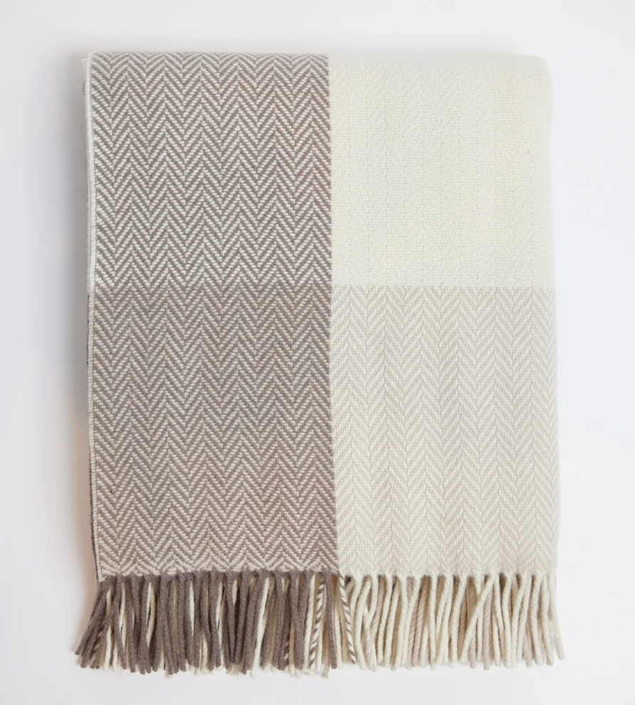 Foxford Dún na Rí Cashmere and Lambswool Throw