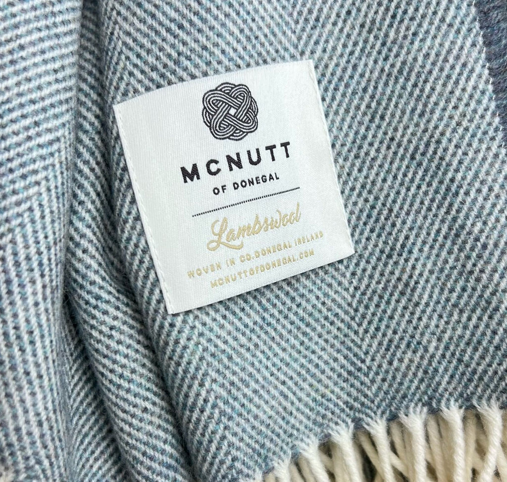 Luxury Lambswool Blue Throw