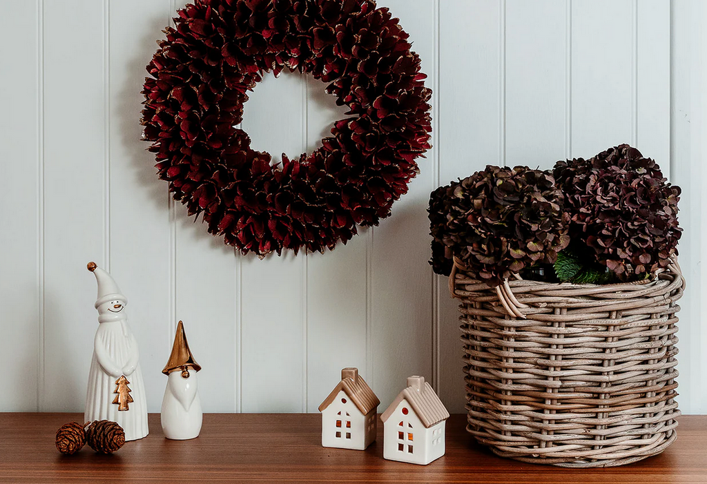 Sparkly Burgundy Christmas Wooden Wreath