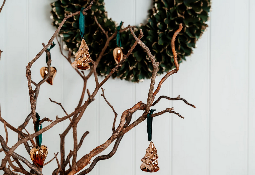 Sparkly Green Christmas Wooden Wreath