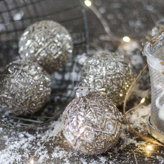 Glass Bauble - Willow and Grey Interiors