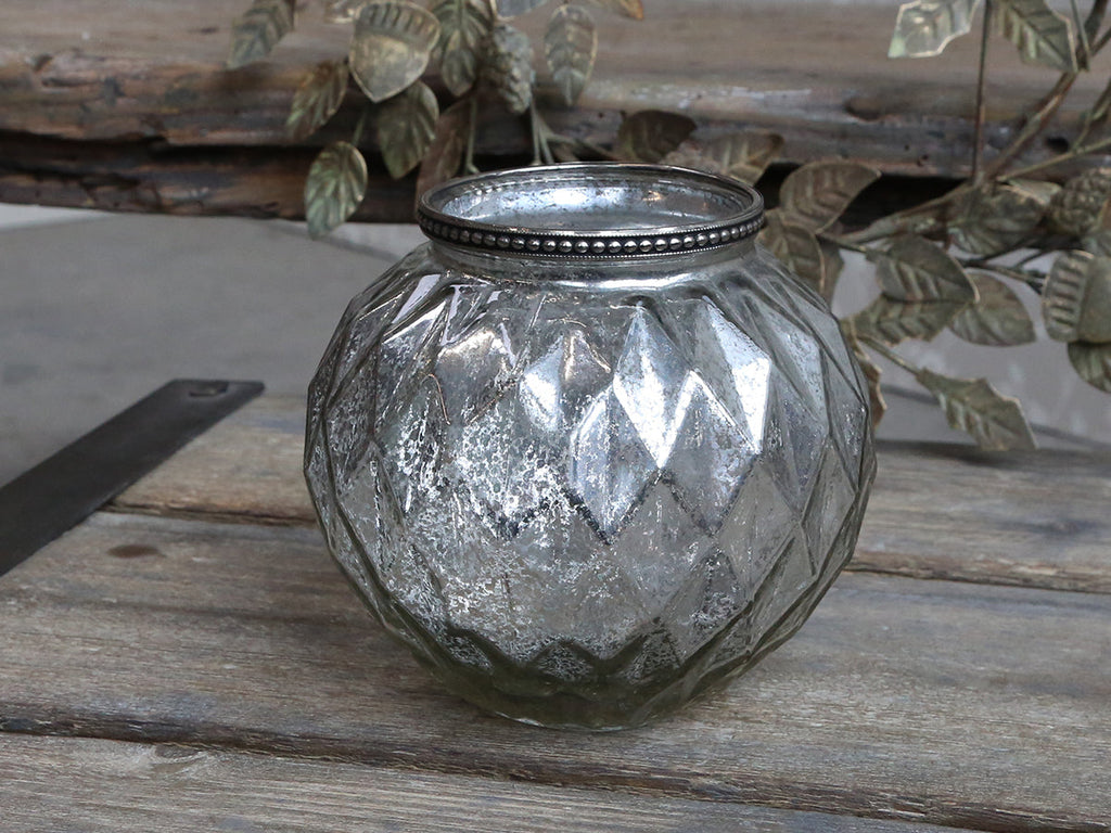 Pearl Edge Glass Vase
